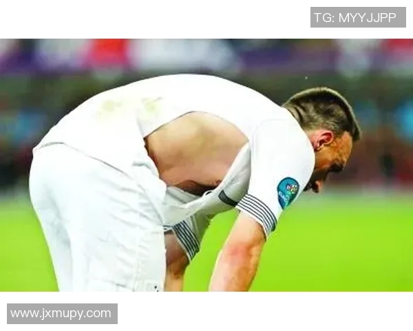 足球球星鼻涕背后的故事：从赛场到健康秘密的独特探索